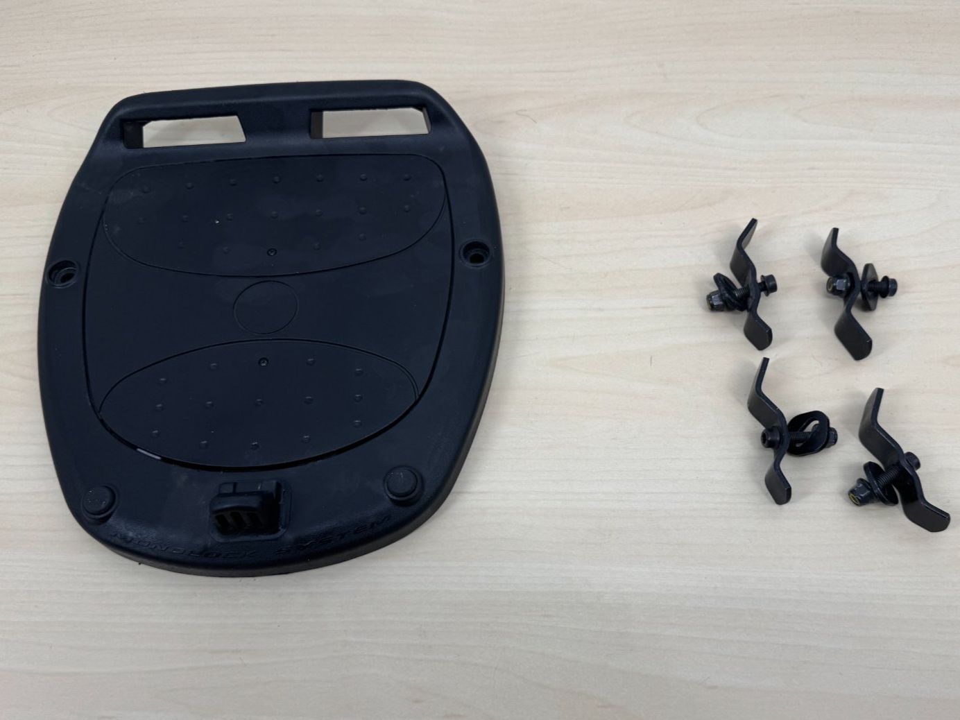 IXS Topcase: IXS Top-Case 46 litres – Gebraucht aus Lausanne von PlusValue_Lausanne 2