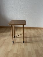 Schöner Beistelltisch aus Echtholz