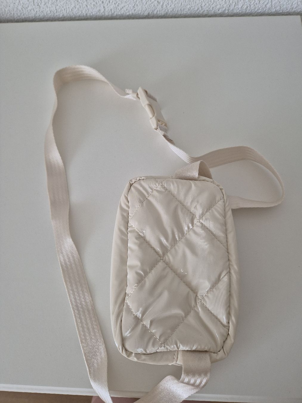 Borse da donna: ATHLETA All about crossbody belt bag – Nuovo (secondo la descrizione) da Niederhelfenschwil venduto da usa001 2