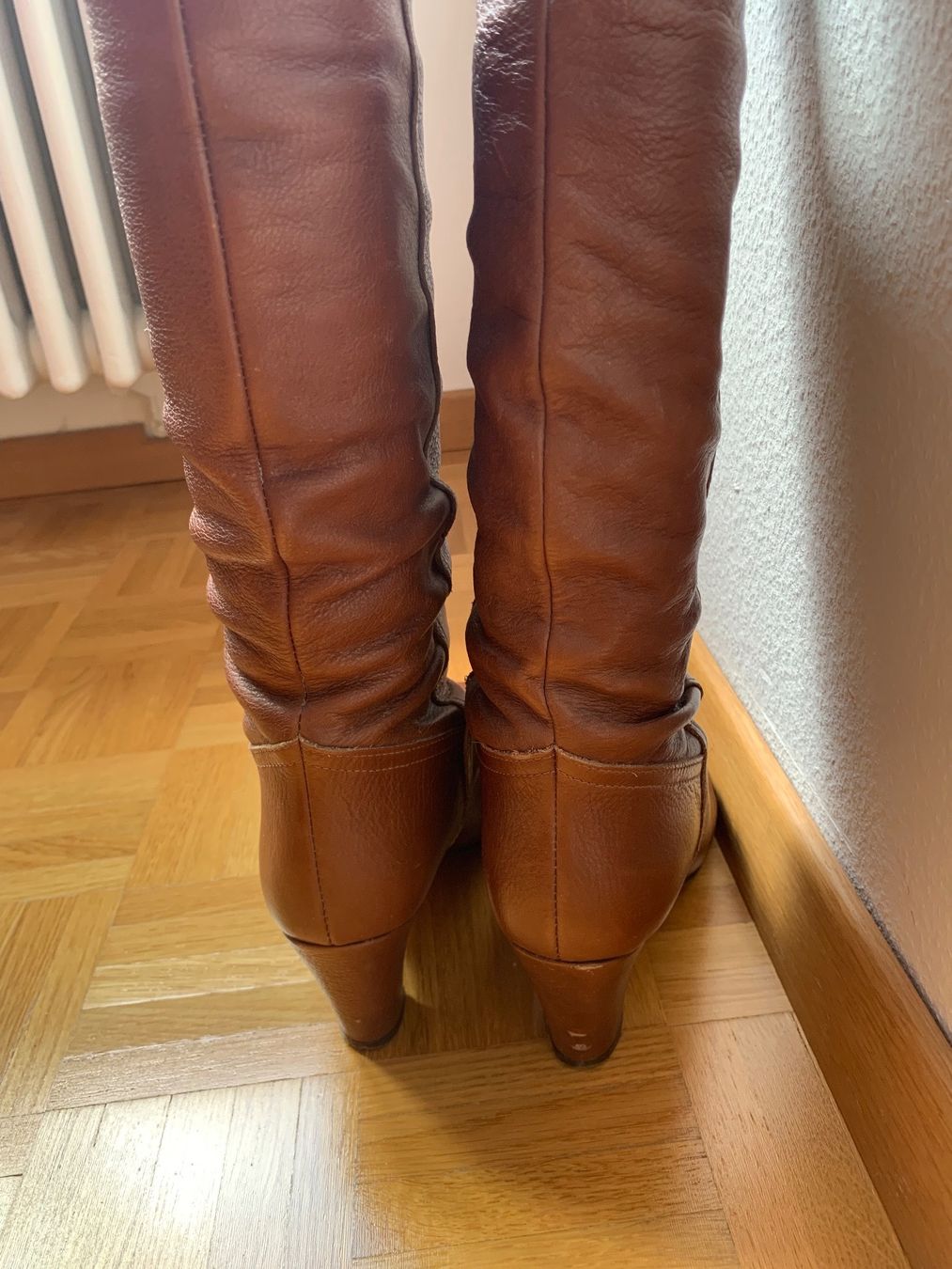 Scarpe da donna: Echtleder- Damenstiefel, hellbraun, Grösse 38 – Usato da Adliswil venduto da Baski7 5