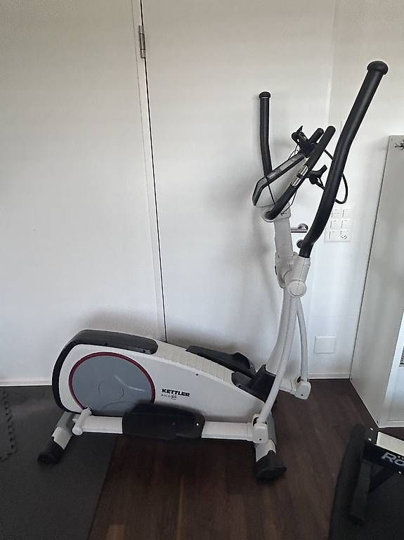 Kettler Vélos d'appartement: Crosstrainer Rivo P – D'occasion à Altikon par Groebe