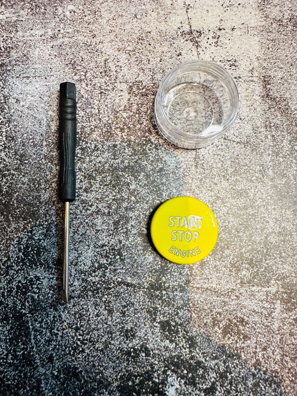 BMW Autres accessoires p. véhicule: BMW Start Knopf E60 E70 E71 E81 E83 E84 E87 E89 E90 E91 E92 – Neuf avec emballage d'origine à Balsthal par D.K.Autoteile8 5