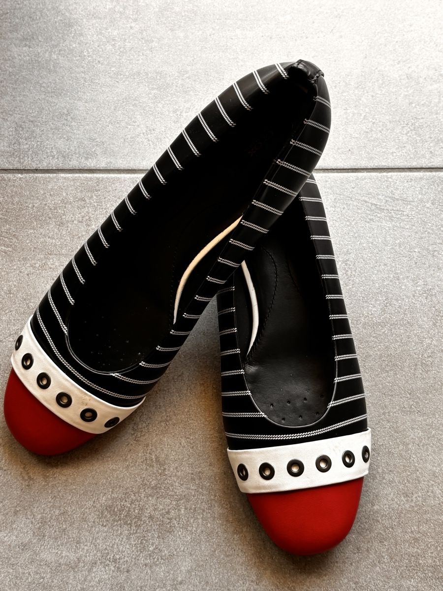 Geox Scarpe da donna: Geox Ballerinas Größe 40 – Nuovo (secondo la descrizione) da Lugano venduto da Paolabiesse