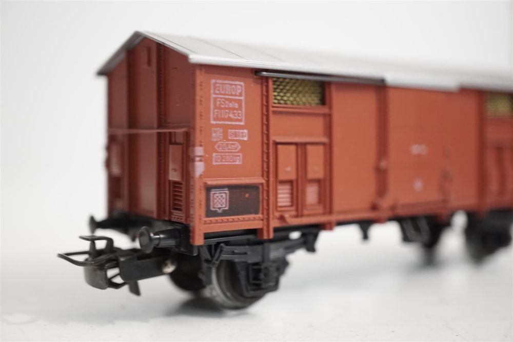 A# Märklin FS 4550 SpitzdachGW braun | Kaufen auf Ricardo