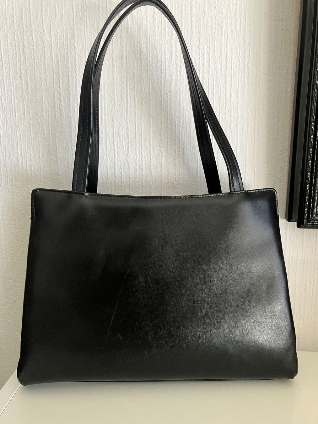 Borse da donna: Sac à main noir Lady  élégant, – Usato da Peseux venduto da Cresus27 1