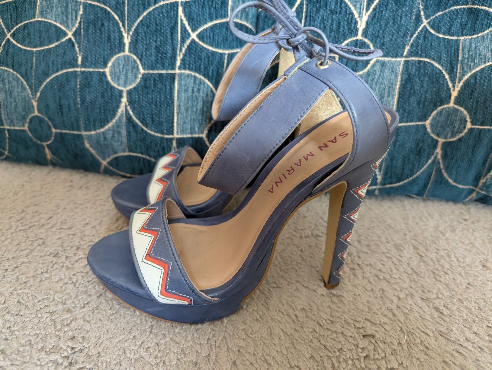 Damenschuhe: escarpins san marina 37 – Gebraucht aus Montreux von dem_gyt9 2