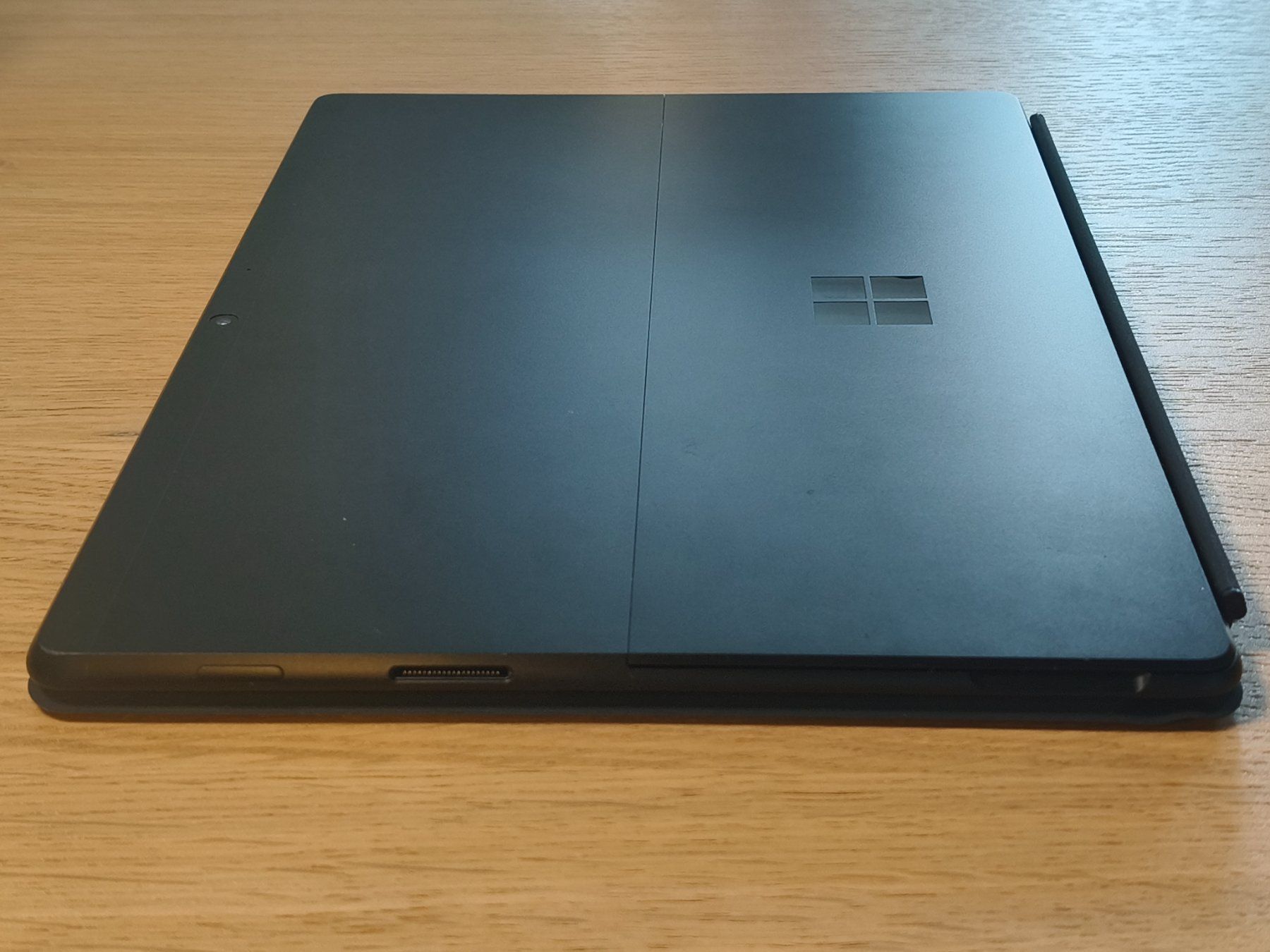 Microsoft Notebooks: Microsoft Surface Pro X inkl. Tastatur, Cover & Dock – Gebraucht aus Zürich von DonBodo 2