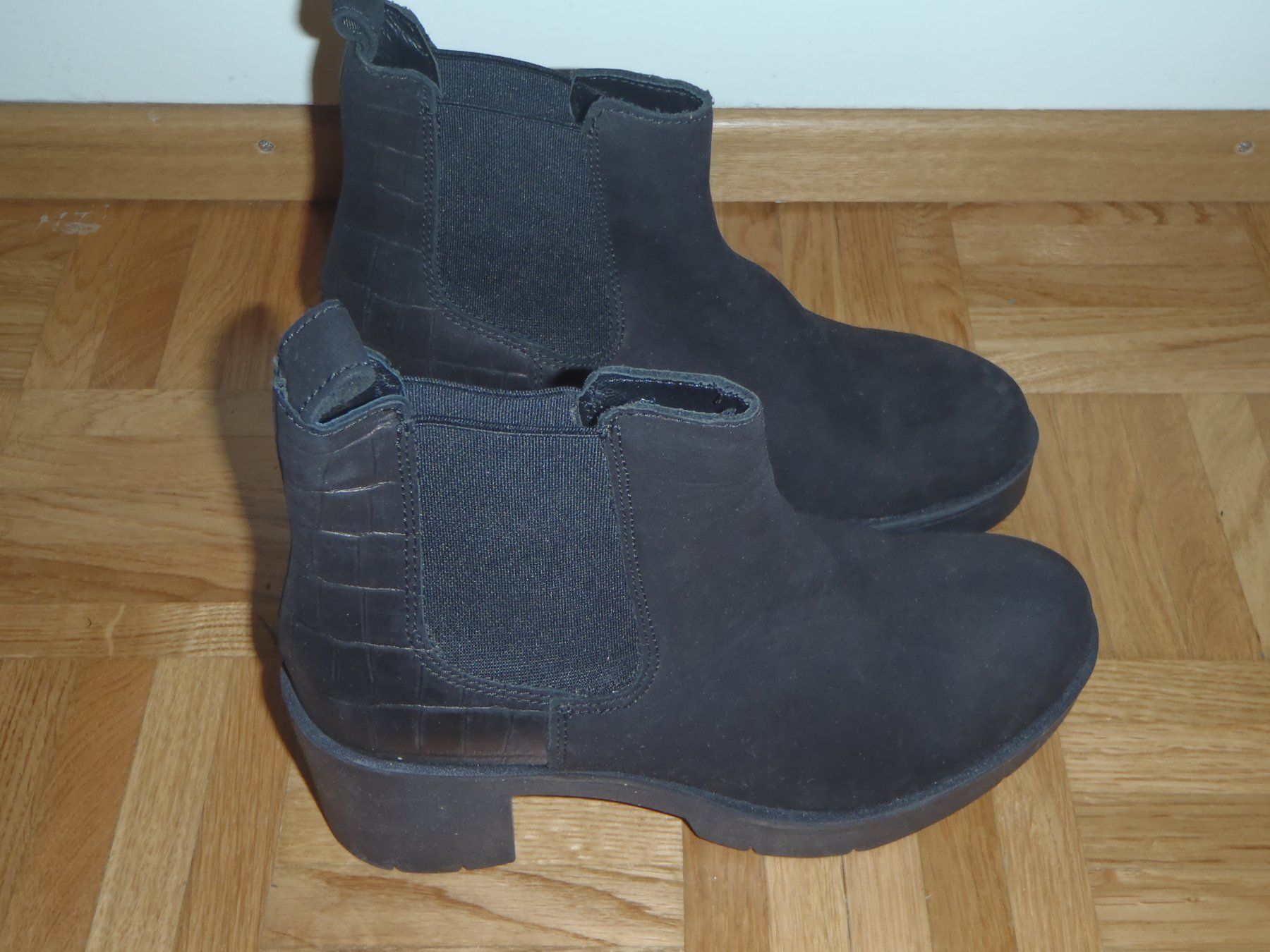 Scarpe da donna: Schwarze Herbst-Boots - stylisch & bequem! – Nuovo (secondo la descrizione) da Horgen venduto da Amanda30 5