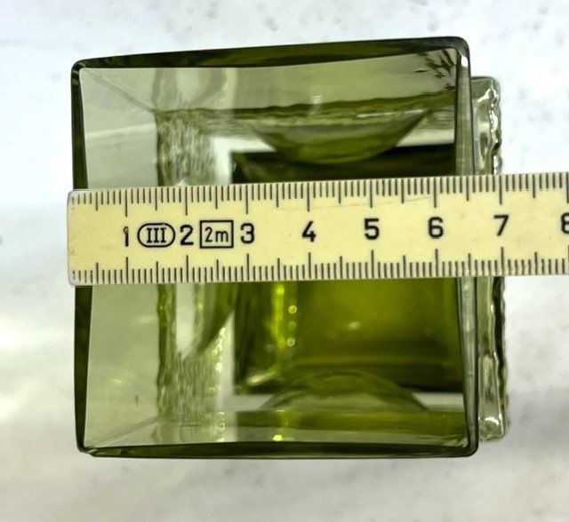 Vasen & Gefässe: Glas Vase oliv aus den 60er – Gebraucht aus Zürich von gigimai67 3