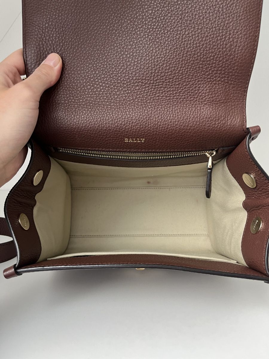 Bally Taschen für Damen: Bally Handtasche Leder bordeaux rot – Gebraucht aus Immensee von Mandy49 5