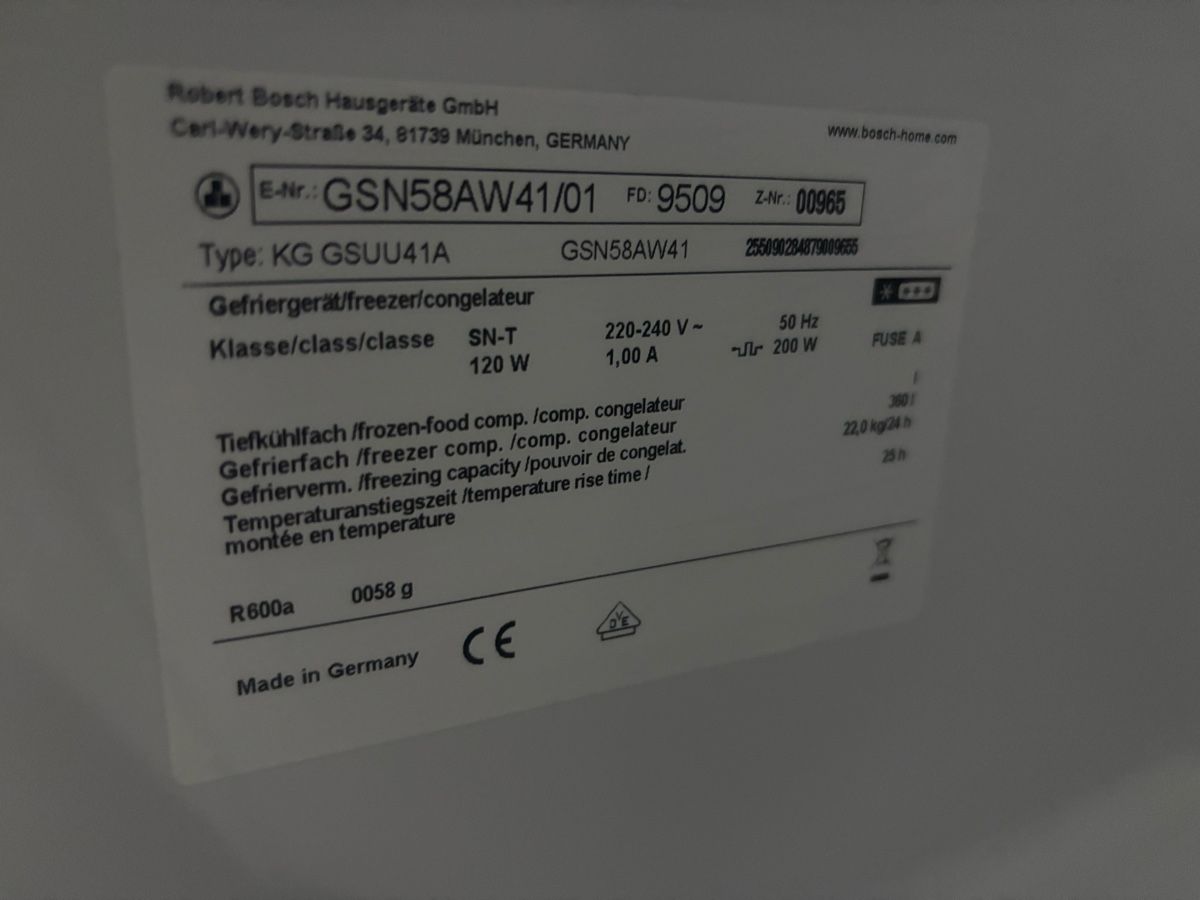 Bosch Congélateurs: Gefrierschrank BOSCH No FROST – D'occasion à Gränichen par R.7 7