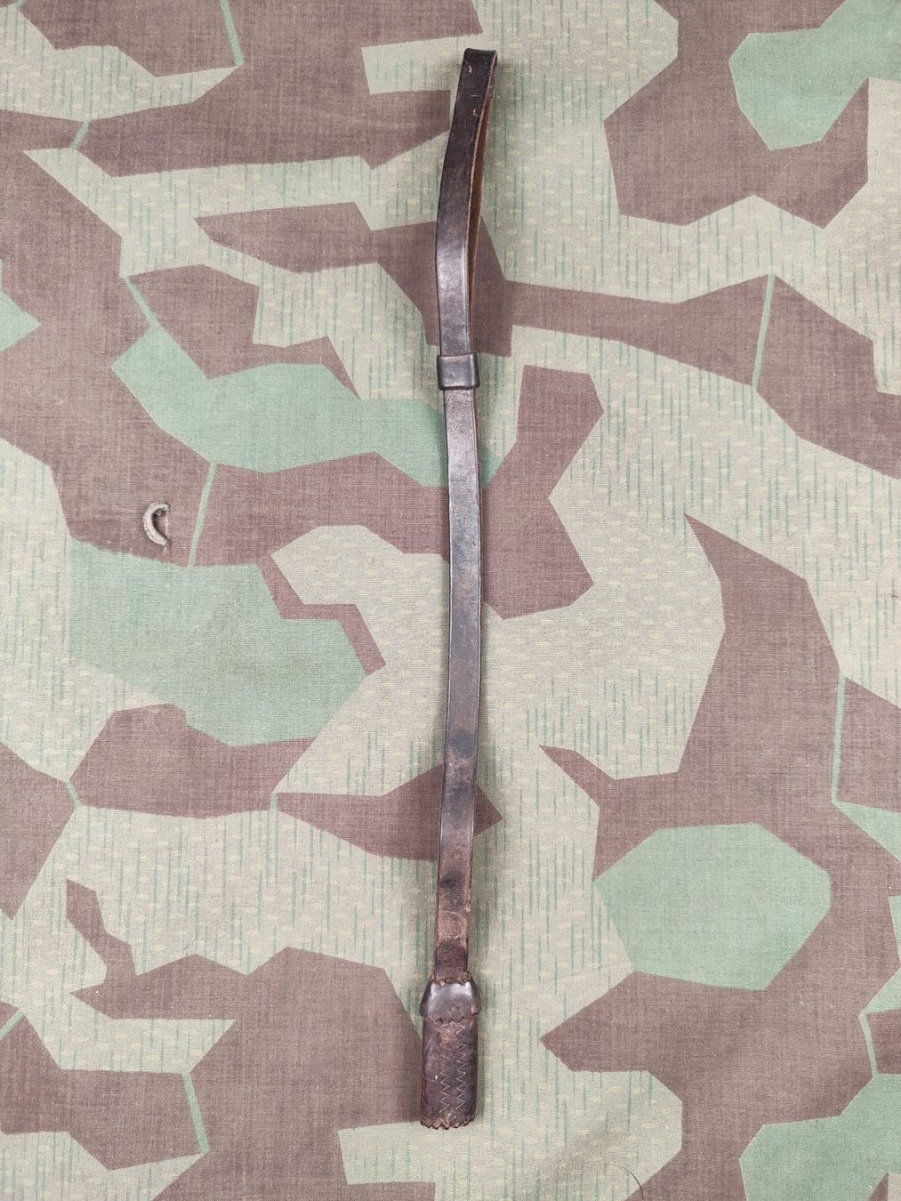 Schweizer Armee Stichwaffen: Schlagband zu Säbel Ord. 1896 – Gebraucht aus Bauma von SwissMilitaria 1