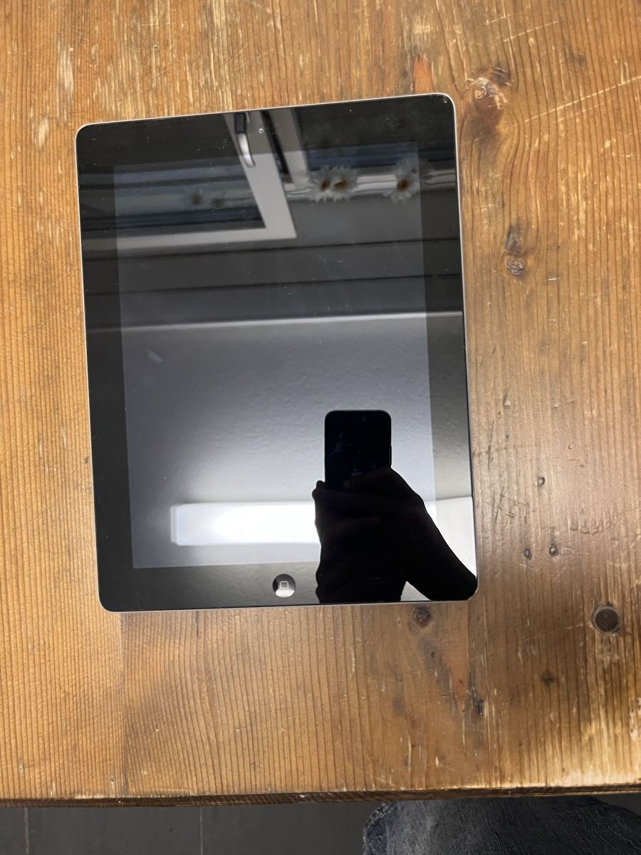 Apple Tablet PC: iPad 3 – Gebraucht aus Zürich von Allesmussweg-2- 1