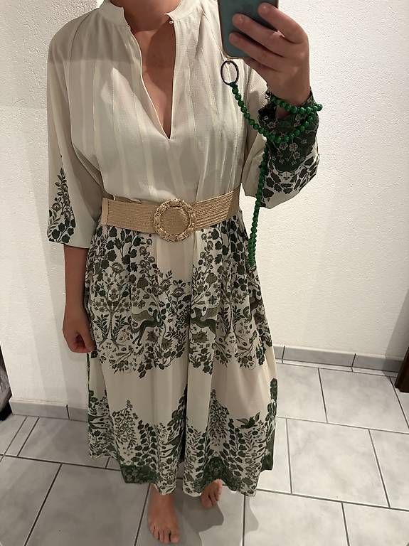 Kleider: Etro Floral Dress Grösse M/L – Gebraucht aus Unterägeri von mar_96hk 2