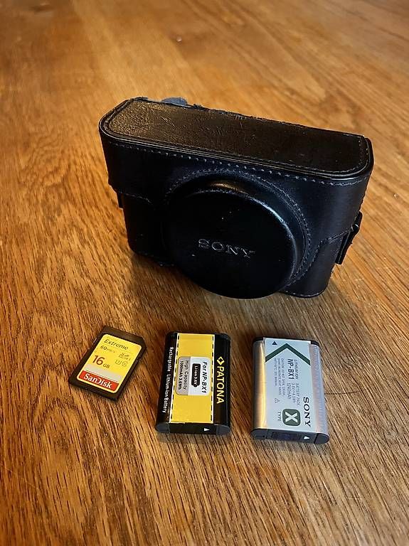 Appareil photo: SONY RX100 M2 – D'occasion à Ennetmoos par erebus87 3