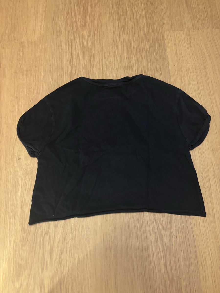 Mango T-shirt: MANGO black cropped top – Nuovo (secondo la descrizione) da Lavigny venduto da bea_26wd 1
