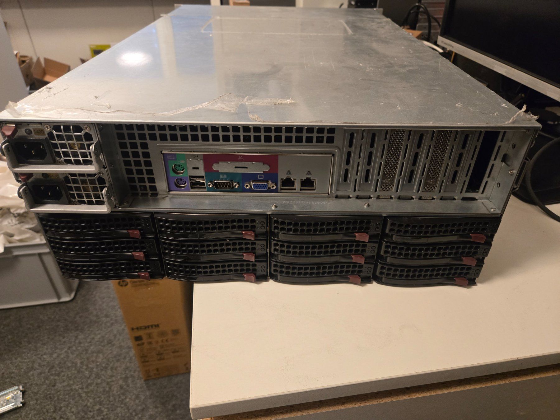 Supermicro Server: Serveur Supermicro X8DT6 - Bi-Xeon – Usato da Valeyres-sous-Rances venduto da noxusnoxus 1