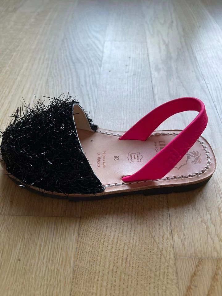 Scarpe per ragazze: MIBO Sandalen Gr. 28 – Usato da Basel venduto da PinkPong 1