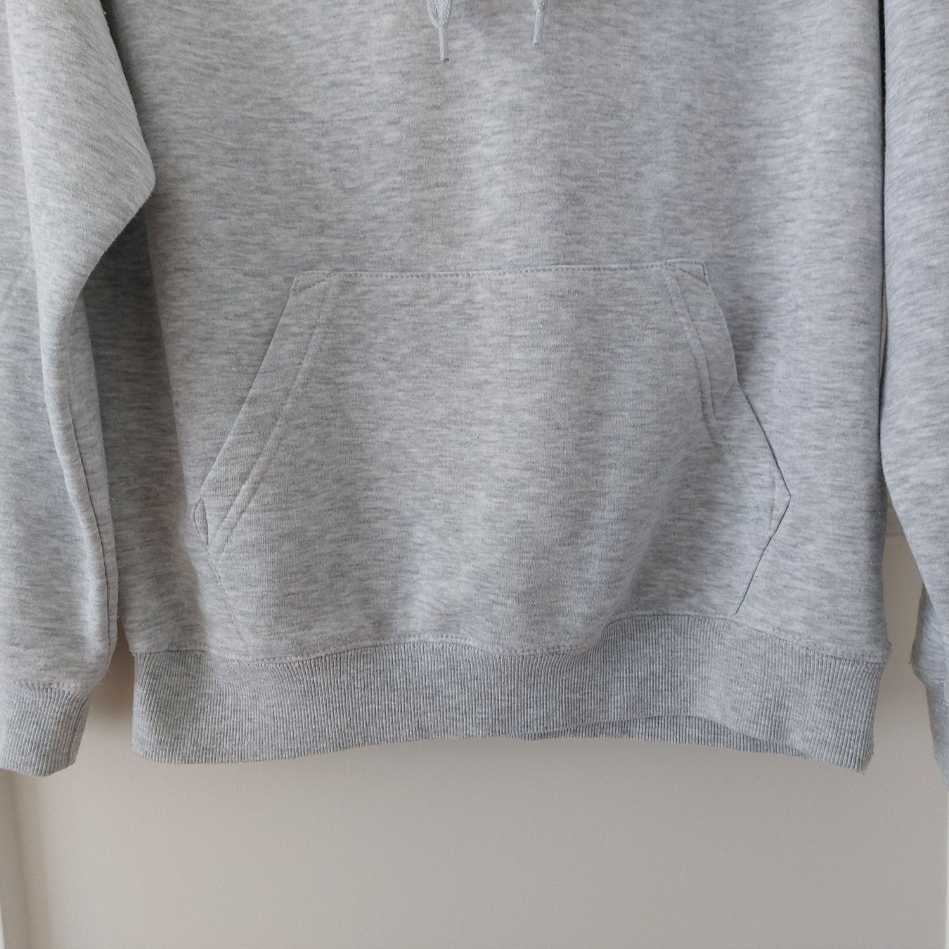 Maglioni & Felpe: Sweat gris taille XXS – Usato da Lausanne venduto da anta-123 2