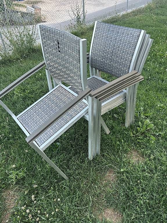 Stühle: Gartenstühle – Gebraucht aus Aarwangen von familiejoerin