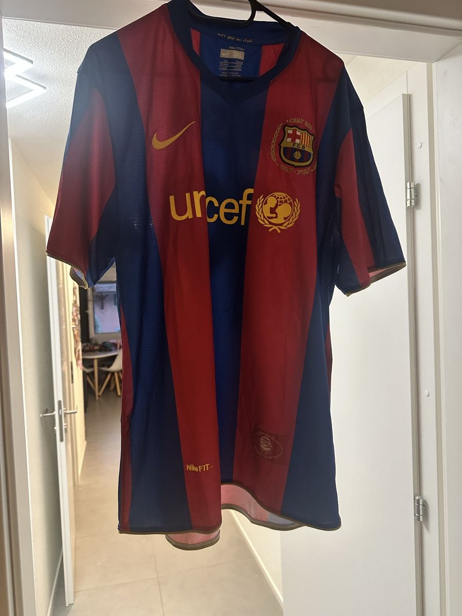 Nike Leibchen & Hosen: Maillot rare Messi XL – Neu (gemäss Beschreibung) aus Grancy von arn_lmj6