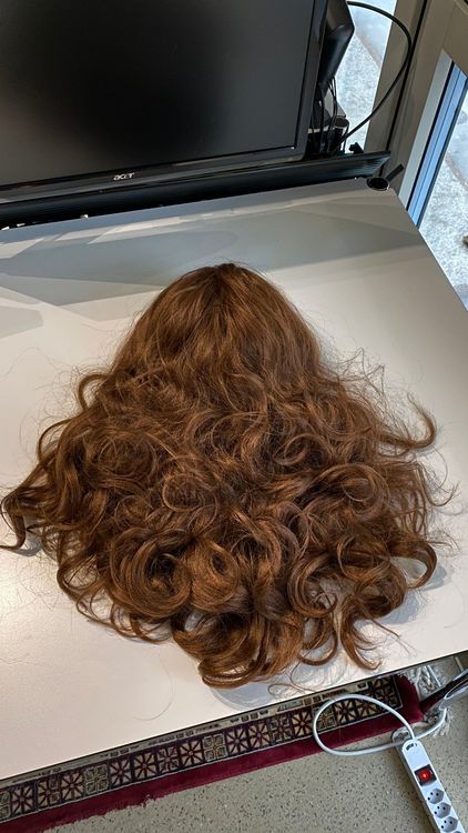 Freetress Equal Synthetic Lace Front Perücke – Freedom Part 101, In Tiefschwarz – Volle, Natürliche Look-Perücke