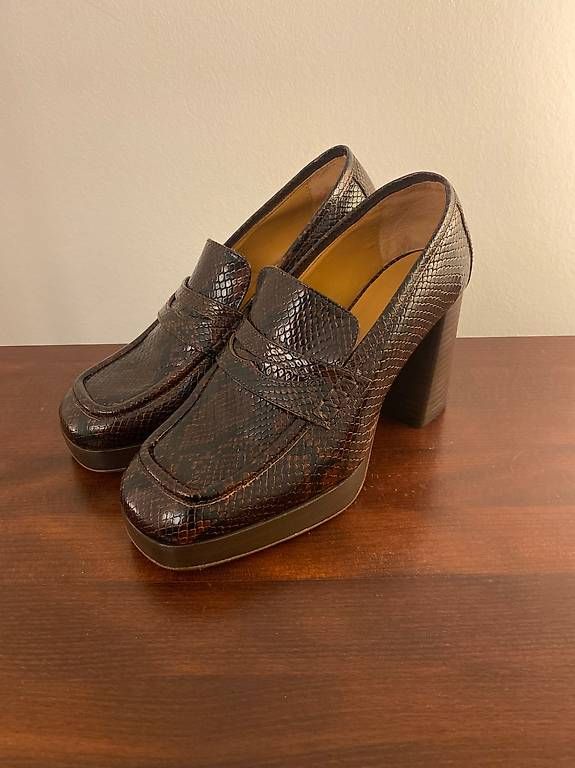 Scarpe da donna: Sezane Schuhe 38 – Usato da Basel venduto da yet_7svp