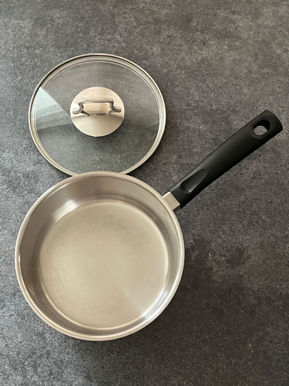 Pentole: Kochtopf mit Glasdeckel - Größe ∅ 20cm – Usato da Kilchberg ZH venduto da Simple.Life 5