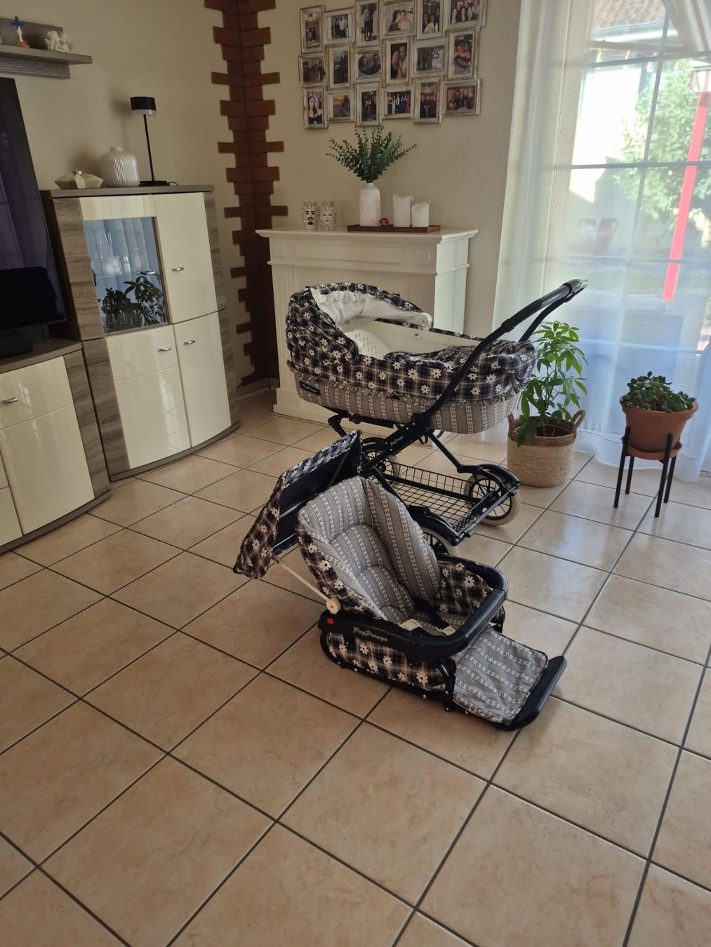Peg Perego Kinderwagen: Kinderwagen Retro Stoff Blumenmuster – Gebraucht aus Reiden von ste_l659 3