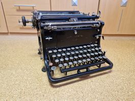 Alte Schreibmaschine Continental 1920/1930 - schön!