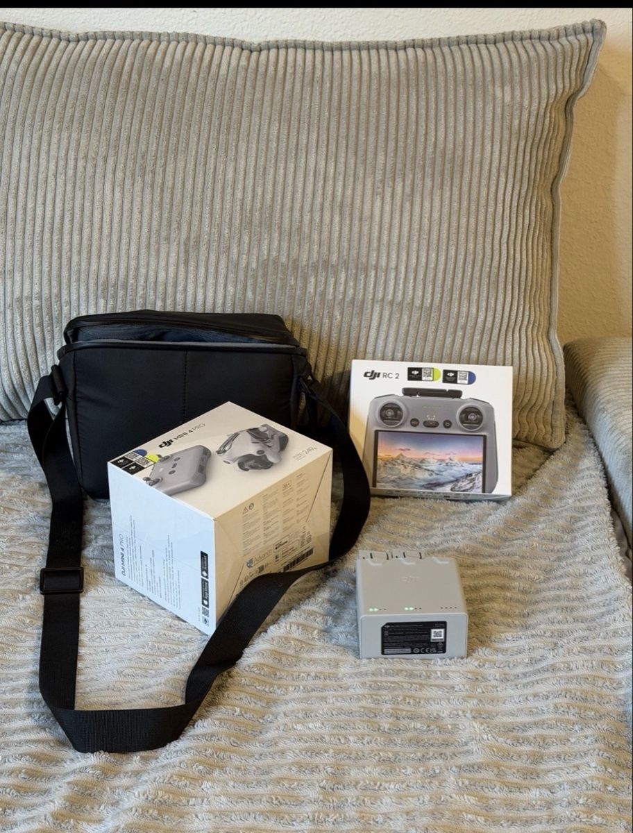 DJI Camcorder: Dji mini 4 Pro Fly More Combo – Neu und originalverpackt aus Flawil von mar_vw2r 1