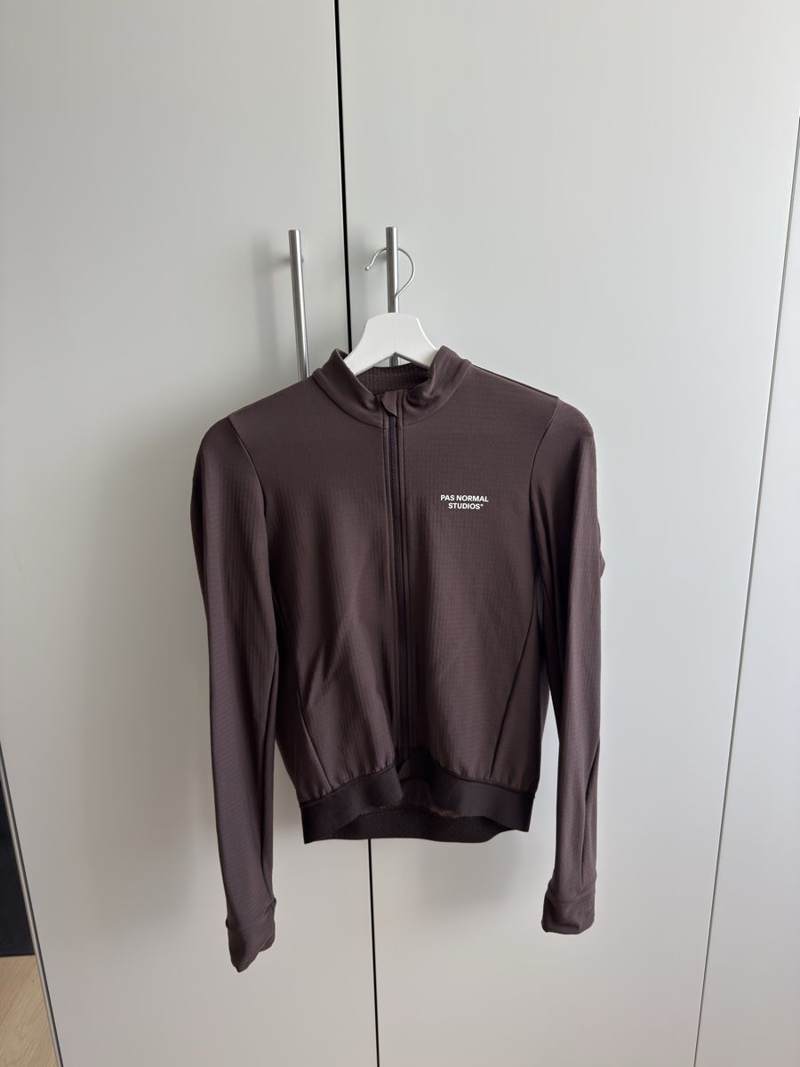 Pas Normal Studios Canottiere & Pantaloni: Radtrikot Pas Normal Studios braun Grösse M – Nuovo (secondo la descrizione) da Hombrechtikon venduto da Sven_Gerber