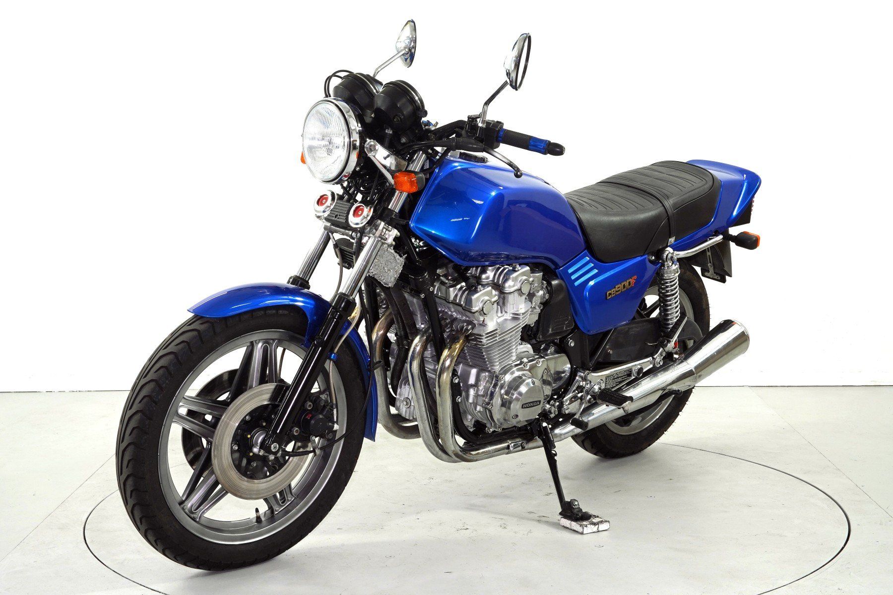 Honda Strasse: Honda CB 900 F – Gebraucht aus Winterthur von MCW 3