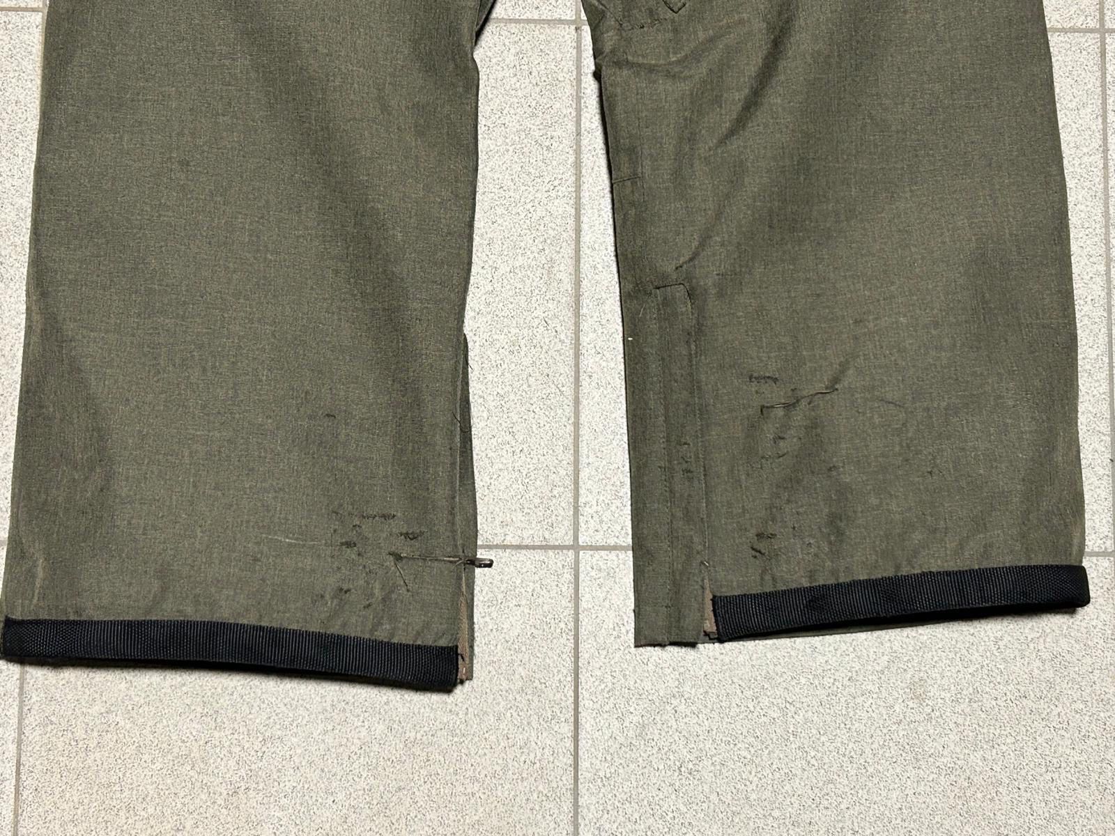 DC shoes Pantaloni: DC Skihose olivfarben Cargo XS – Usato da Frauenkappelen venduto da jensitiger77 2
