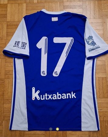 Real Sociedad Heimtrikot 16/17 #17 in Grösse M