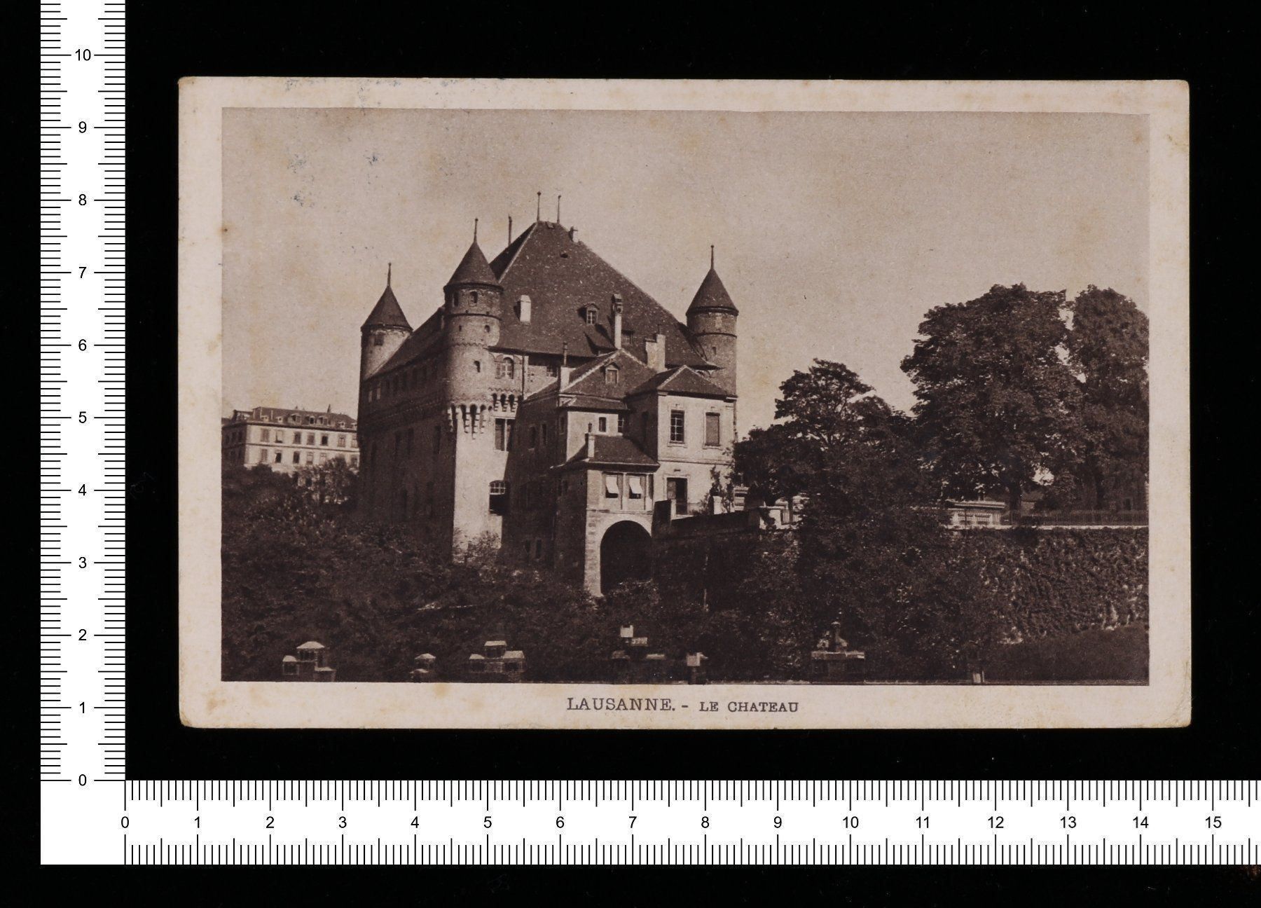 Cartoline postali: Lausanne - Le Chateau – Usato da Riehen venduto da Tignanello1