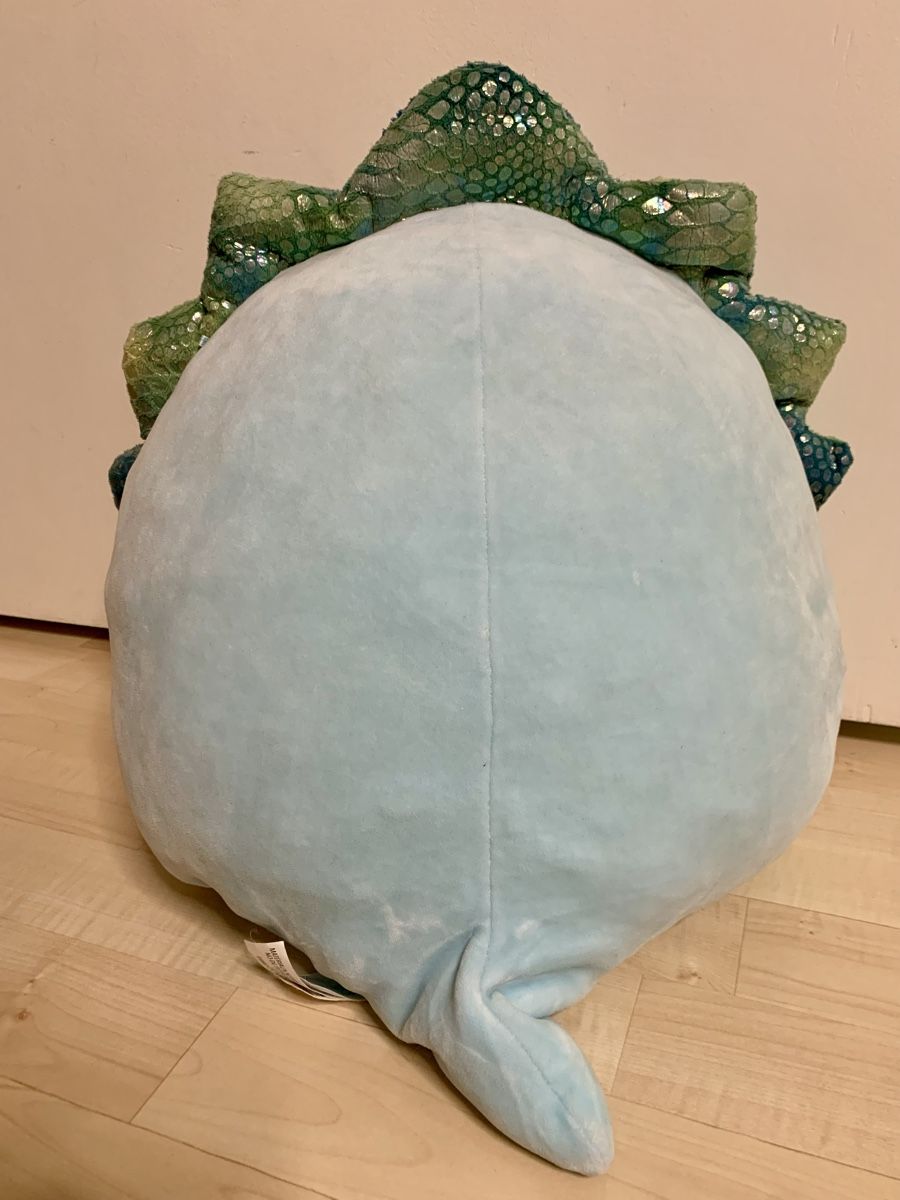 Squishmallows Giocattoli: SQUISHMALLOWS Dino / Triceratops hellblau ca. 35 cm – Usato da Winterthur venduto da amapola 4