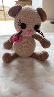 Gehäkelte Katze Stofftier beige rosa neuwertig