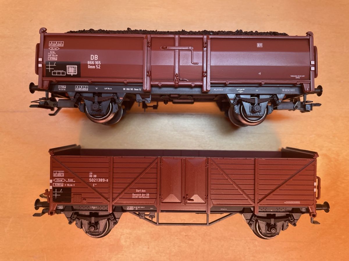 Märklin Modellini di ferrovie: 2 Märklin Güterwagen DB – Usato da Rickenbach ZH venduto da u2540 1