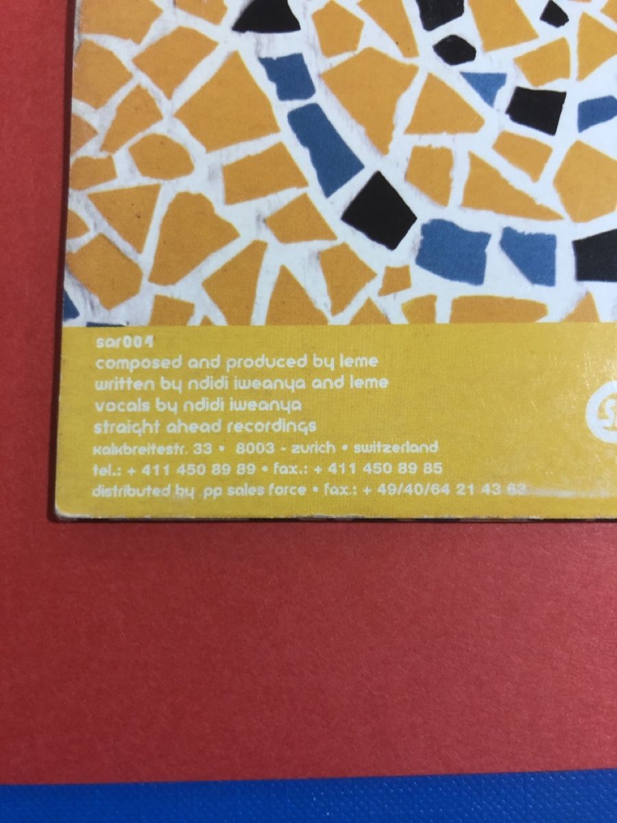 CD: Amaka. Roses. Straight Ahead Recordings. CD. – Usato da Flaach venduto da rubo7 2
