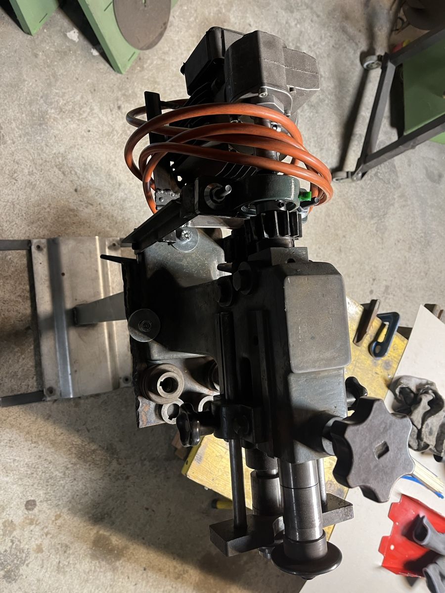 Tutte le macchine: Elektro sickamaschine HL441A – Usato da Wichtrach venduto da schweissnman 3