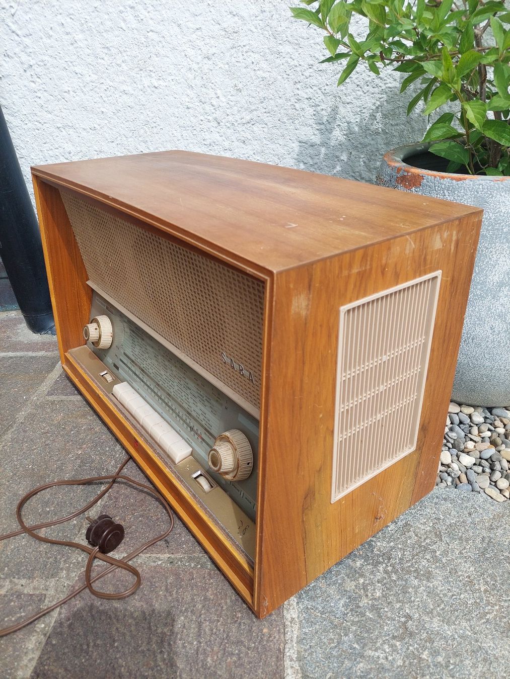 Radio: Defekter alter Radio – Usato da Herzogenbuchsee venduto da debora01 1