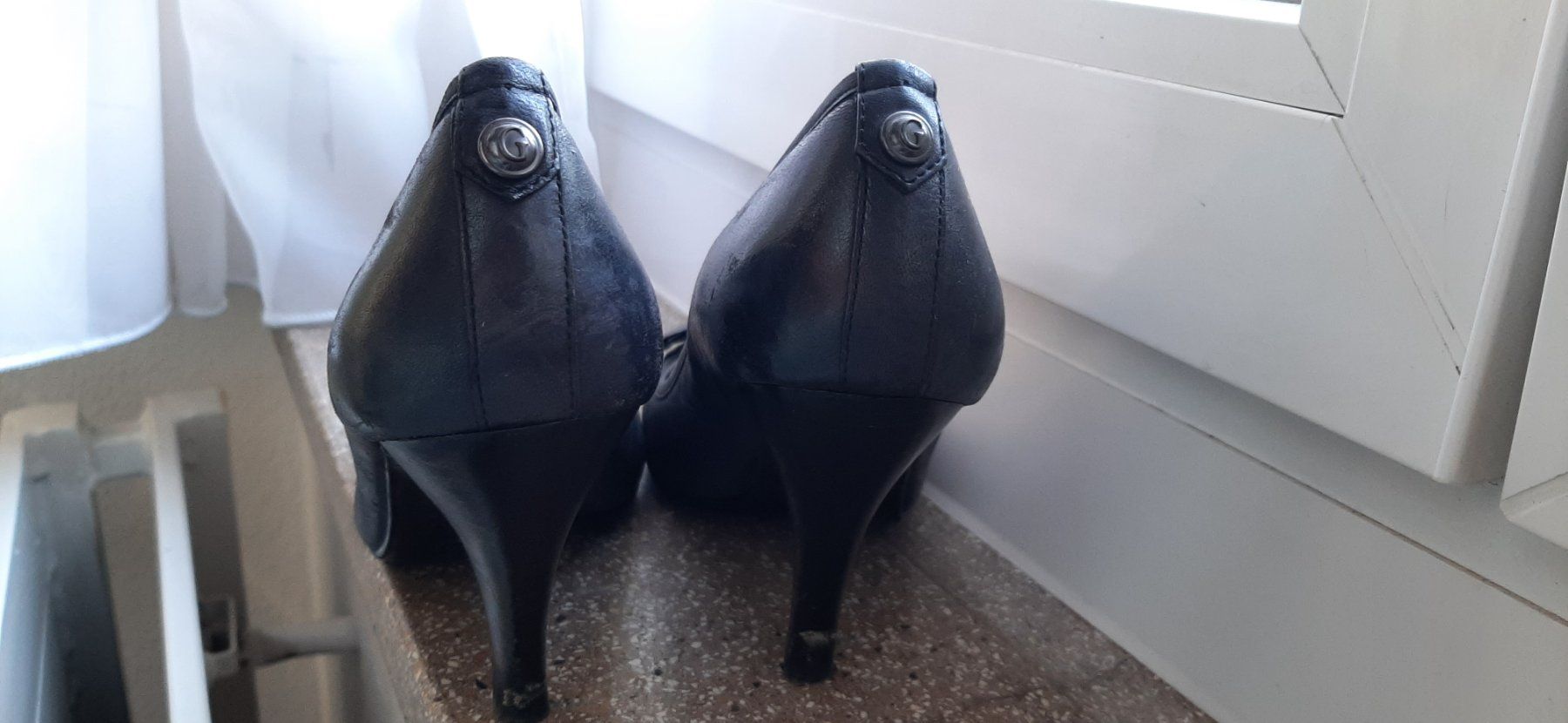 Guess Scarpe da donna: Décolleté Guess n.35 nere – Usato da Zürich venduto da Irene000 6