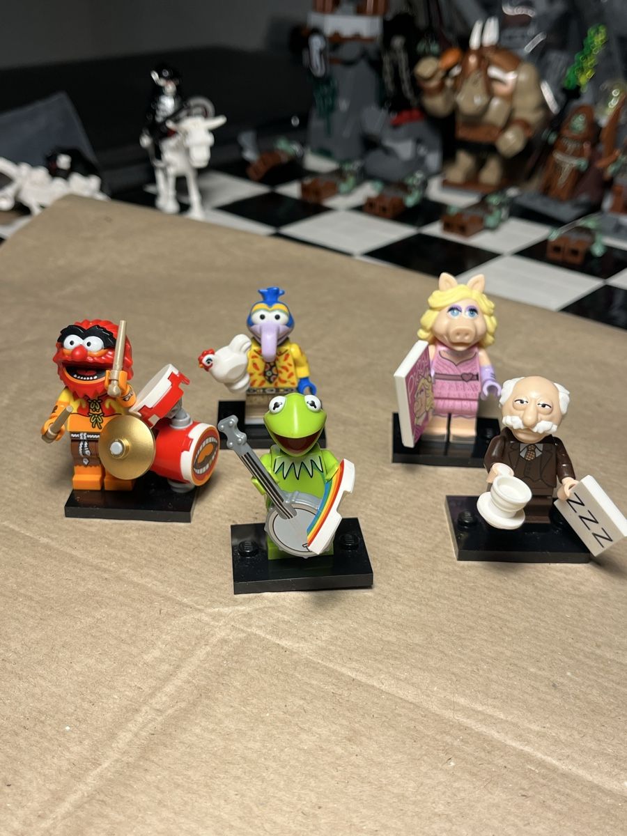 Lego Spielzeuge: LEGO Muppets CMF komplett inkl. Accessoires – Neu (gemäss Beschreibung) aus Buchen von homelessbrick