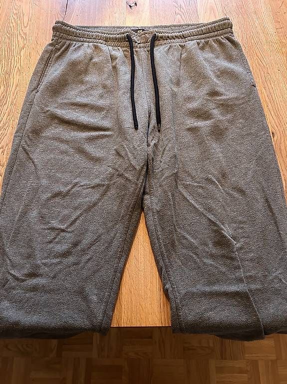 Pantaloni: Trainerhose – Usato da Grafstal venduto da noa_gcm6