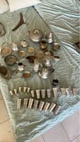 Ensemble verre étains ,métal vintage soupière théière verres