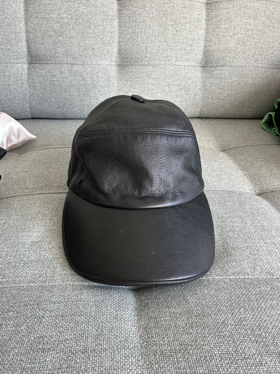 Hermès Hüte, Mützen & Caps: Hemes leather men’s cap – Neu (gemäss Beschreibung) aus Küssnacht am Rigi von hor_dpb7 1