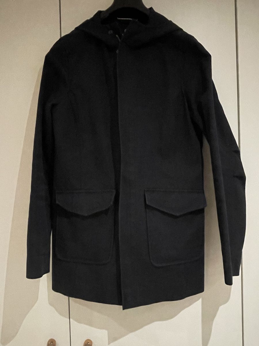 Giacche: Designer- Aether Apparel Jacke mit Kapuze, Grösse M – Usato da uitikon waldegg venduto da allesmussraus123