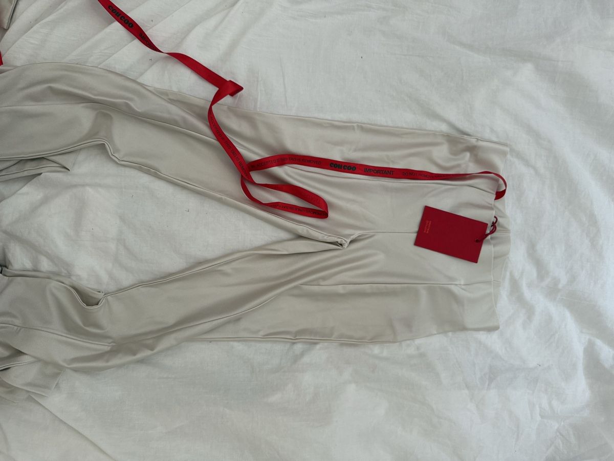 Kleiderpakete: Coucoo Lanai Set – Neu und originalverpackt aus Unterägeri von gua_h6yc 2
