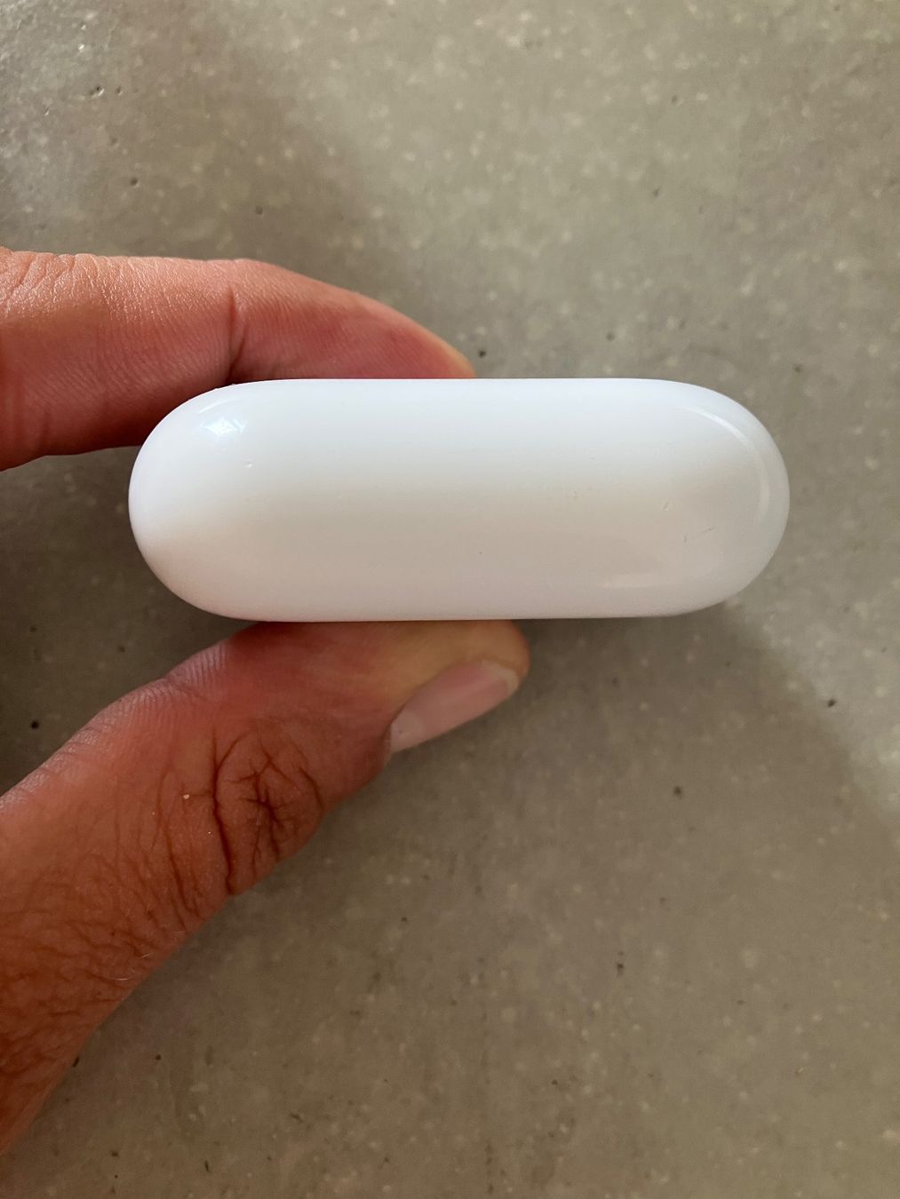 Apple Casques audio: APPLE AIRPODS PRO 2 Case – D'occasion à Lausanne par mr.v 5
